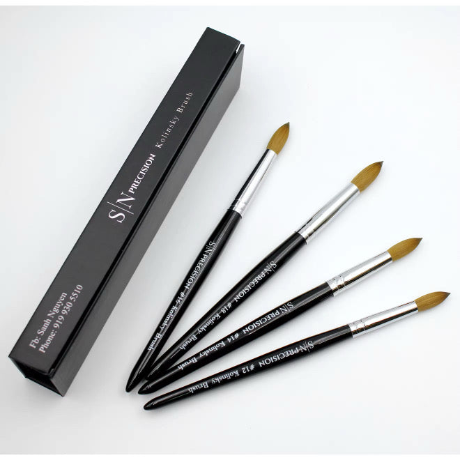 Kolinsky Acrylic Brush – Size 14